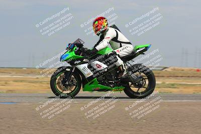 media/Sep-10-2023-Pacific Track Time (Sun) [[44210541ad]]/Group B/1220pm (Wheelie Bump)/